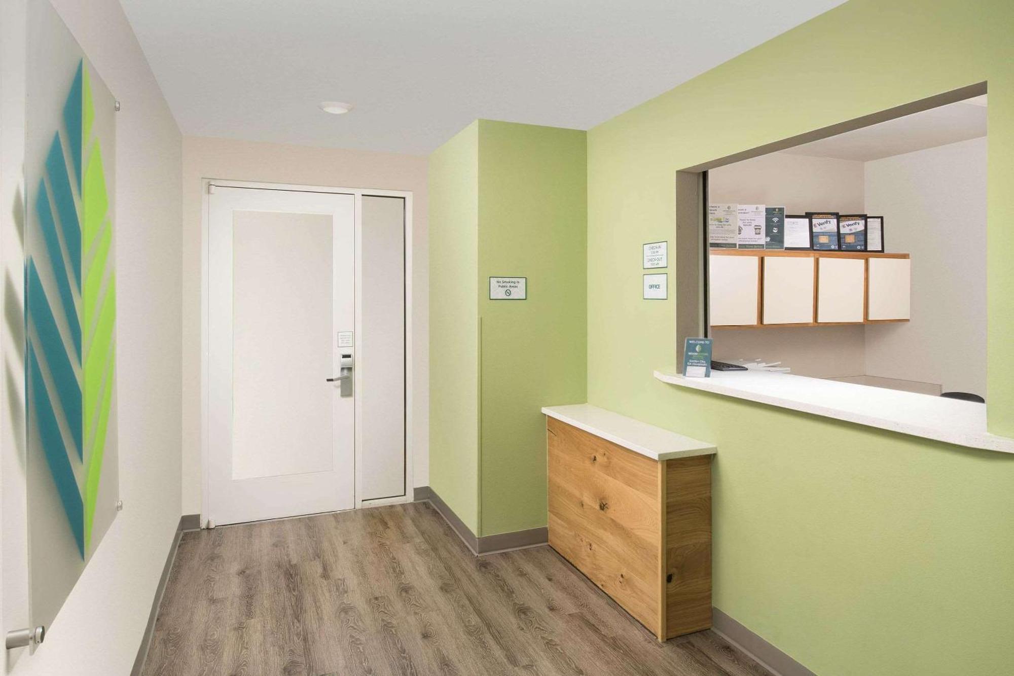 Hotel Woodspring Savannah Garden Garden City